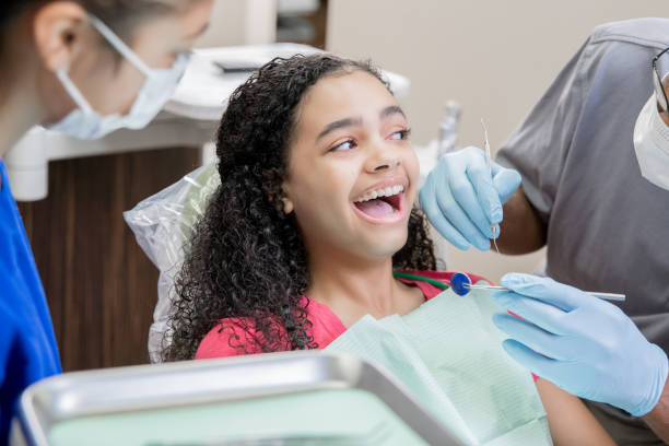 Best Broken or Cracked Tooth Emergency Dentist in Darien, WI
